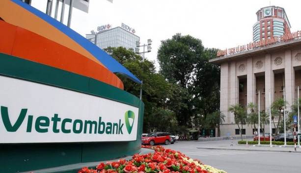 vietcombank du thu 6200 ty dong ban co phan cho nuoc ngoai