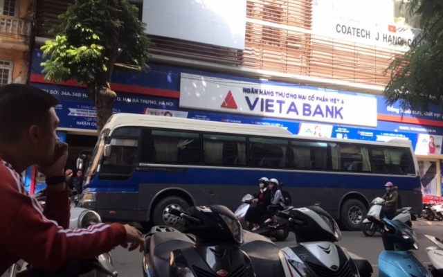 Ngân hàng Nhà nước nói gì vụ khách hàng tố mất tiền tỷ tại VietABank