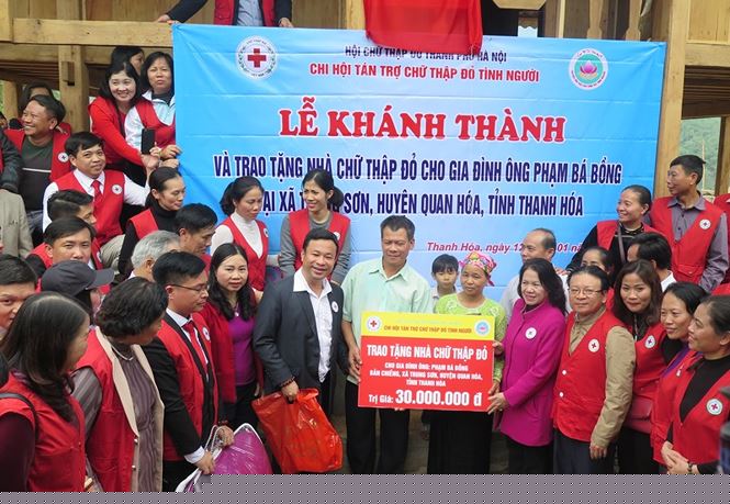 tet som cung tinh nguoi ve voi ba con vung nui xu thanh