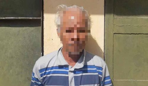 Bắt nóng đối tượng 72 tuổi hiếp dâm bé gái