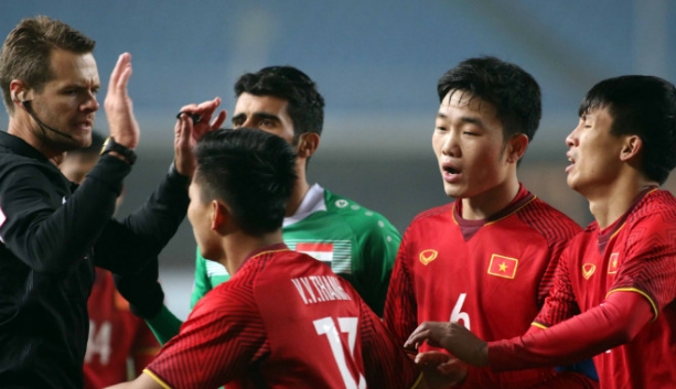 xem gio doi thu jordan cua dt viet nam manh co nao