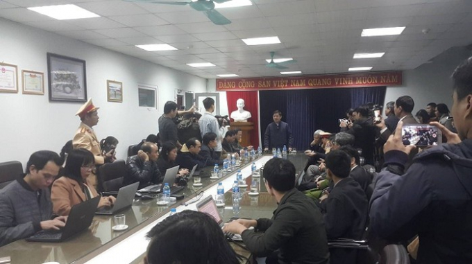 Bộ trưởng BGTVT Nguyễn Văn Thể chủ trì cuộc họp báo vụ TNGT nghiêm trọng ở huyện Kim Thành, tỉnh Hải Dương.