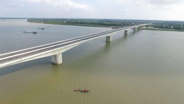 chinh thuc thong xe cau hung ha va duong bo noi 2 tuyen cao toc trong diem