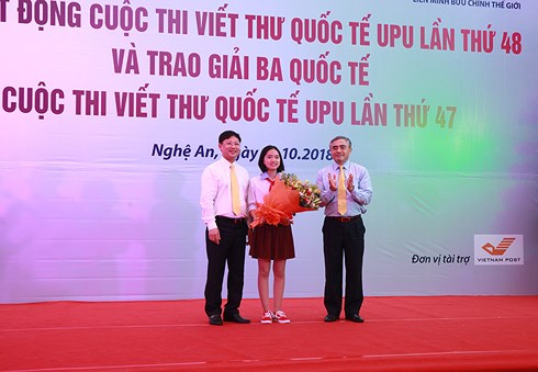 Hình ảnh tại Lễ phát động cuộc thi Viết thư Quốc tế UPU lần thứ 48