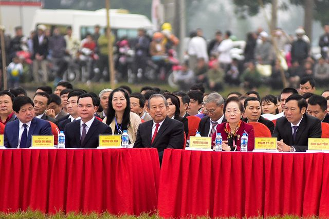 Phó Thủ tướng Trương Hoà Bình; nguyên Phó Chủ tịch nước Nguyễn Thị Doan, Chủ tịch Trung ương Hội Khuyến học Việt Nam về tham dự lễ hội.