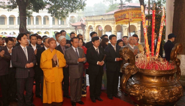 le dang huong dau xuan tai hoang thanh thang long