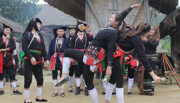 doc dao tet nhay cua nguoi dao trong ngoi nha chung tai ha noi