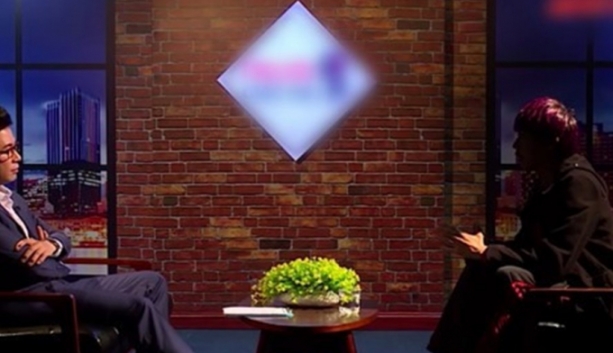 bi nam ca si to ga tinh ong bau tang nhat tue len tieng