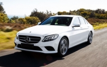 chi tiet mercedes c class 2019 phien ban moi nang cap sap ban tai viet nam