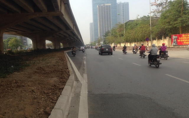 Giảm ùn tắc sau khi "xén" dải phân cách vành đai 3