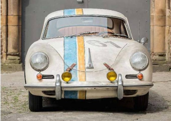 Tại Việt Nam, một đại gia Sài Gòn từng rao bán mẫu xe này với giá 1 tỷ đồng.