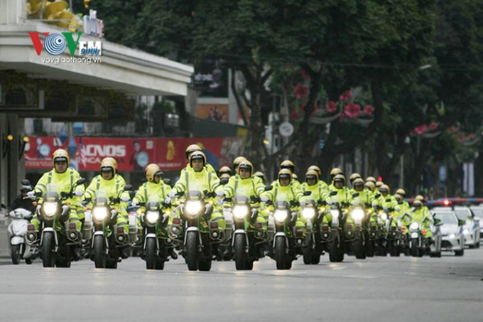 Đoàn mô tô của CA TP Hà Nội. Ảnh VOV giao thông