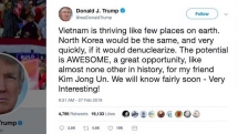 tong thong donald trump dang gi len trang ca nhan sau khi den ha noi