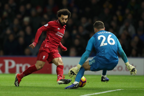 Mohamed Salah (đỏ) ghi sáu bàn trong ba trận gần nhất gặp Watford, nhưng thiếu đối tác ăn ý Firmino ở trận tới. Ảnh: EPL.