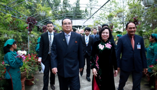 doan cap cao trieu tien tham hop tac xa dan hoai