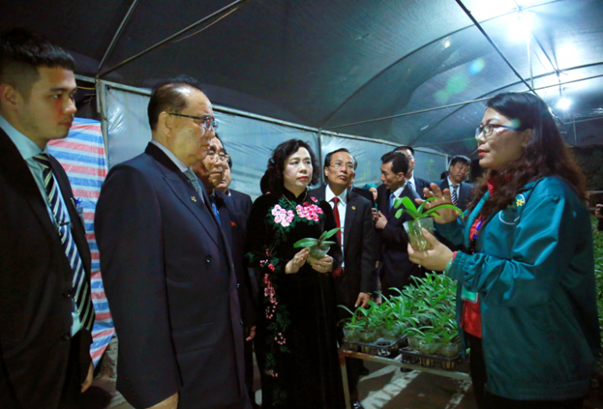 Tham gia đoàn còn có các lãnh đạo cấp cao Đảng Lao động Triều Tiên (ảnh cổng thông tin TP Hà Nội).