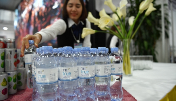 san pham nuoc tinh khiet tu nui lua trieu nam phuc vu hoi nghi thuong dinh my trieu