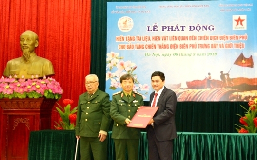 phat dong hien tang tai lieu hien vat ve chien dich dien bien phu