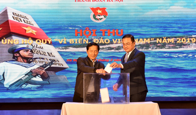 Thành đoàn Hà Nội ủng hộ Qũy “Vì biển, đảo Việt Nam”