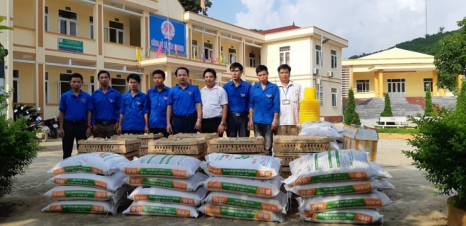 Tỉnh đoàn Thanh Hóa chung tay cùng thanh niên vùng lũ