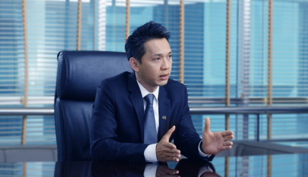 chu tich tran hung huy nang quyen so huu tai ngan hang a chau tu co phieu cua nguoi nha