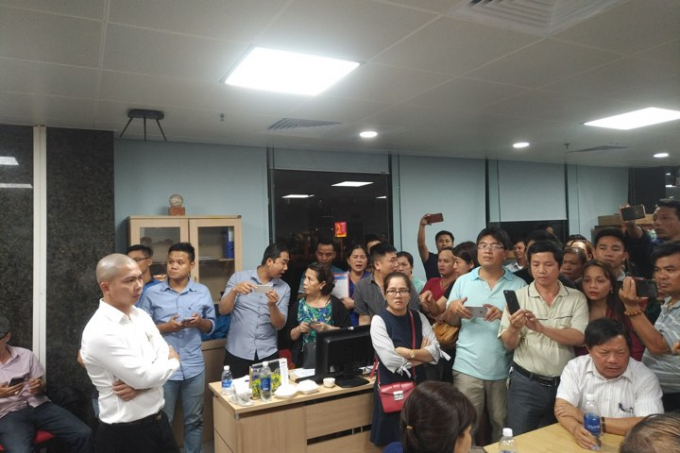 Ông Nguyễn Đức Tâm đối chất với người dân