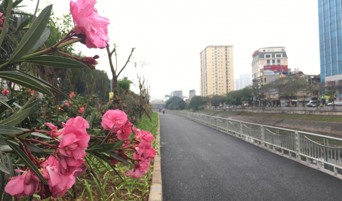 Cận cảnh tuyến đường đi bộ dài nhất Thủ đô trước "giờ G"