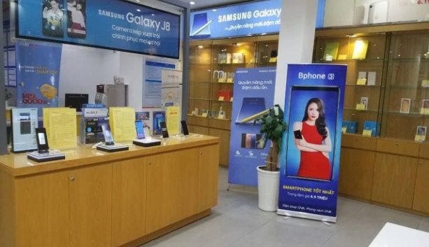 bphone 3 sap duoc phan phoi qua nha mang tro gia chat nhat tu truoc den nay