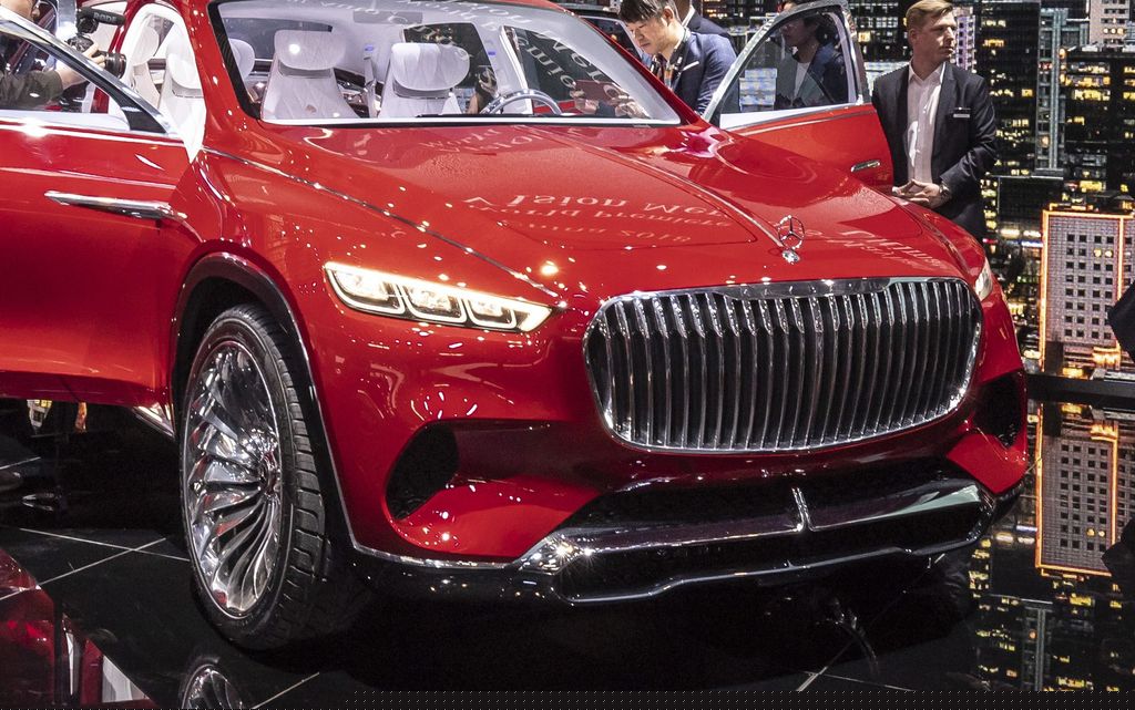 vision mercedes maybach ultimate luxury chinh thuc di vao san xuat de tranh tai o phan phuc suv hang sang