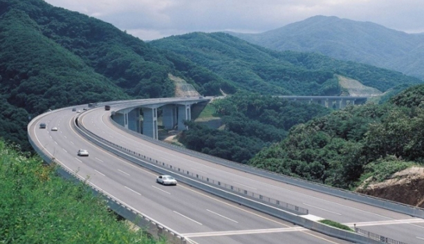 Cao tốc hơn 11.000 tỷ đồng Vân Đồn - Móng Cái lại lùi ngày khởi công