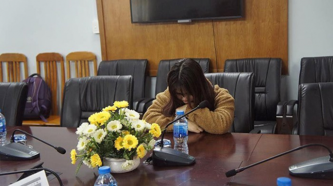 Bà T tỏ rõ sự hối hận, hứa sẽ làm đúng theo những quy định của pháp luật đề ra trên mạng xã hội