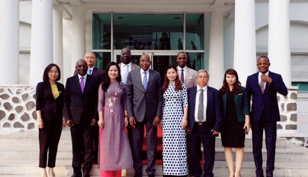 tt group ky hop dong mua 50 nghin tan hat dieu cua bo bien nga