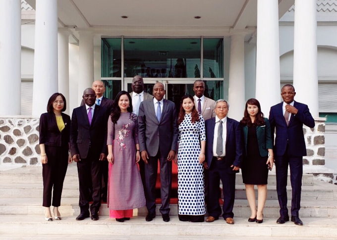 Đoàn công tác Tập đoàn T&T Group tiếp kiến Thủ tướng Chính phủ Bờ Biển Ngà trong chuyến công tác vào tháng 12/2018