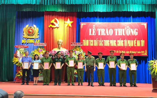 Bộ Công an khen thưởng Ban chuyên án bắt 300kg ma tuý ở Sài Gòn