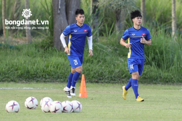 Liên đoàn bóng đá Việt Nam tặng mỗi cầu thủ 10 vé