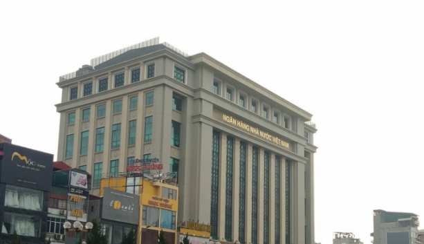 ngan hang nha nuoc yeu cau khong de atm het tien dip tet