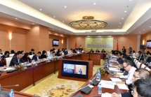 nganh ngan hang vao cuoc tuyen chien voi tin dung den