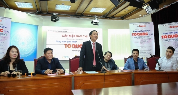 vang mai giai dieu to quoc nam 2019 chuong trinh y nghia nhan dip nam moi