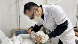 nhieu ca cap cuu do tai nan phao no