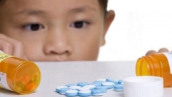 Ba trẻ nhỏ nhập viện nghi do ngộ độc thuốc an thần