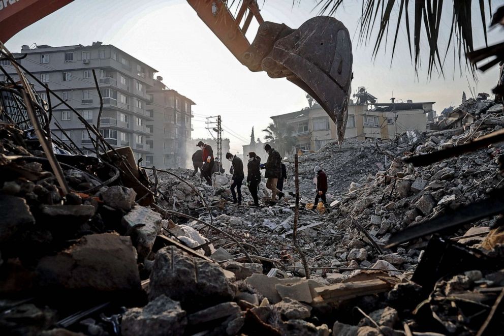  tổng số người thiệt mạng do động đất tại Thổ Nhĩ Kỳ và Syria đã lên tới hơn 37 nghìn người (Ảnh: Getty)