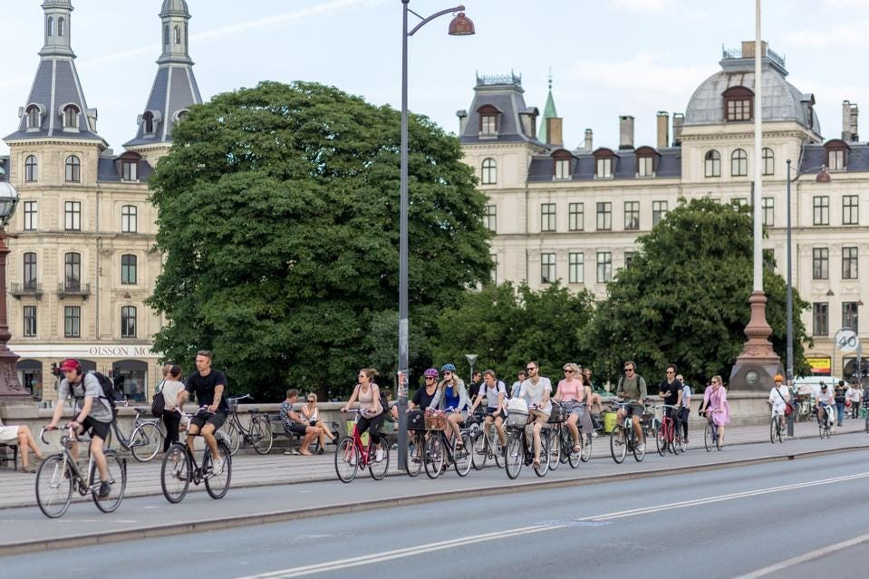 Người dân Copenhagen rất thích đi xe đạp (Ảnh: Getty)