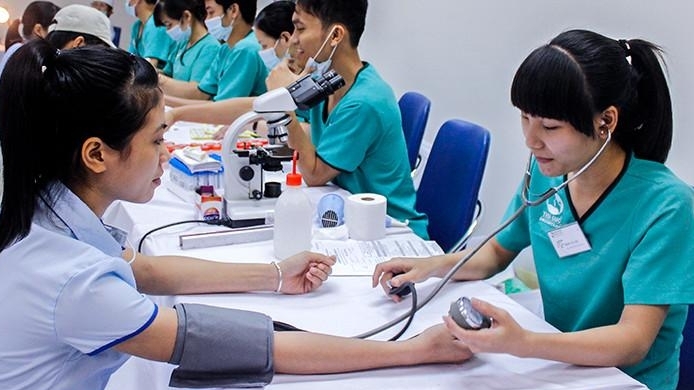 Bộ Y tế bãi bỏ 12 thủ tục hành chính khám chữa bệnh