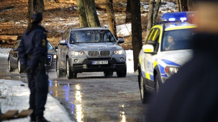 Tại sao thanh thiếu niên Thuỵ Điển được lái xe khi chưa có bằng lái?