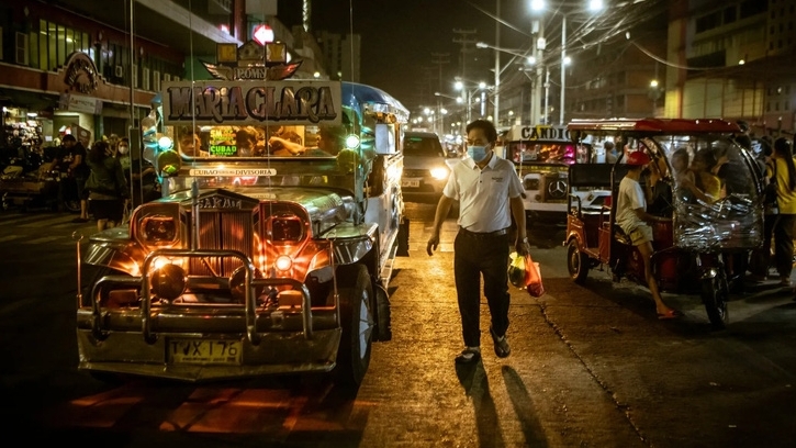 Đặc sản xe jeepney của Philippines có nguy cơ biến mất