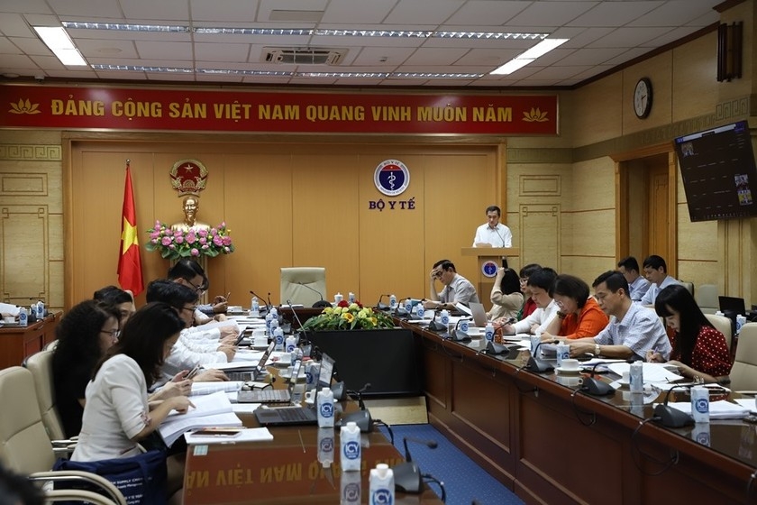 Thứ trưởng Bộ Y tế Trần Văn Thuấn đã chủ trì Hội nghị phổ biến Nghị định 96/2023/NĐ-CP của Chính phủ về Luật Khám bệnh, chữa bệnh. Ảnh: Bộ Y tế