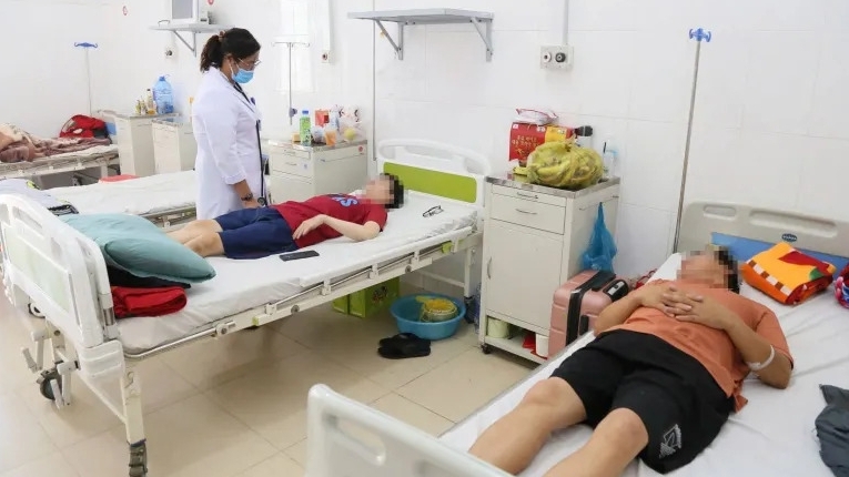 Mắc viêm màng não sau khi ăn tiết canh thỏ