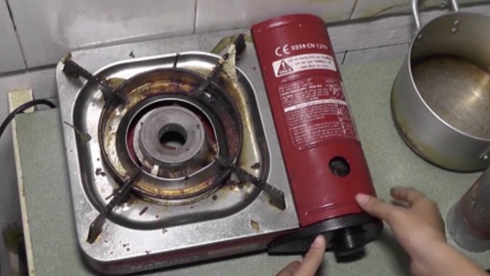 Đa chấn thương do nổ bình gas mini