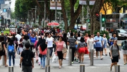 Cuộc sống cạnh tranh khốc liệt của người trẻ tại Singapore