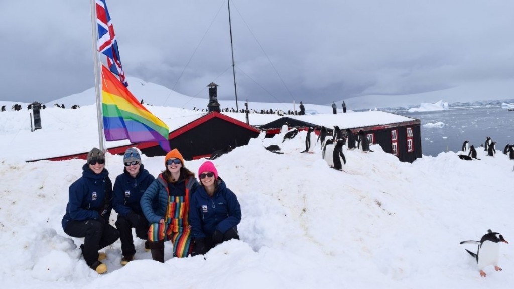 Công việc đặc biệt ở nơi xa nhất thế giới